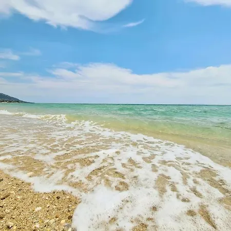 Mom's Seaside 度假居 *