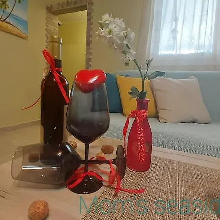 Mom's Seaside Holiday home Kariani