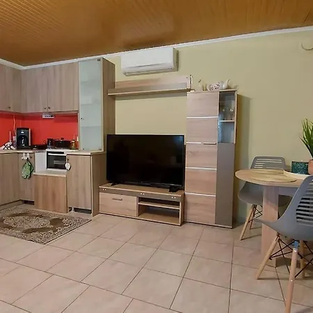 Mom's Seaside * Karianí